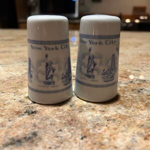 1980’s New York City Salt & Pepper Shakers Blue/White. Souvenir Set Porcelain 3”